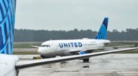 United Airlines sees massive delays after hundreds of U.S. flights grounded due to technical issue