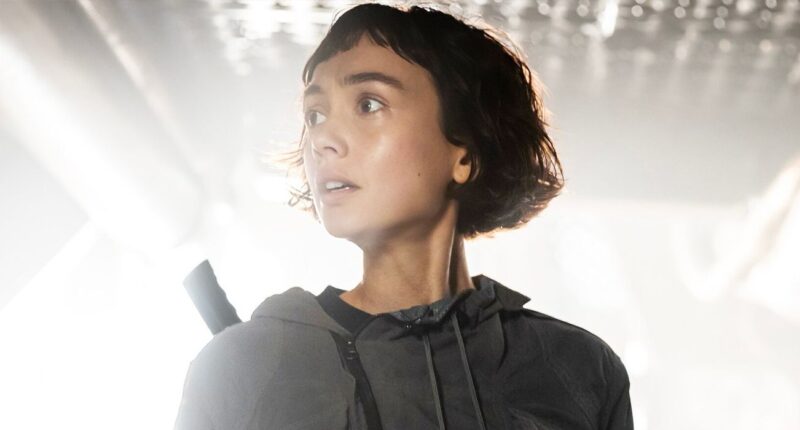 Wendy and Hermit Have a Scary Face-Off With a Xenomorph, but Who Survives?