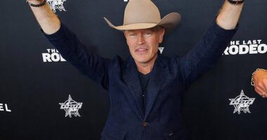 Yellowstone star Neal McDonough retracted his claims that his refusal to kiss women other than his wife on screen led to a career tailspin when he and his wife Ruvé Robertson chatted with TMZ on Thursday; seen May 12 in Fort Worth, Texas