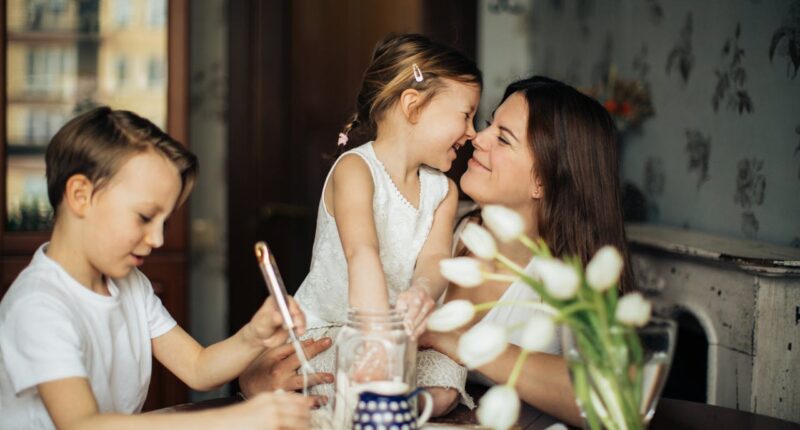 A Husband And Kids Doubles Women's Likelihood Of Being Happy