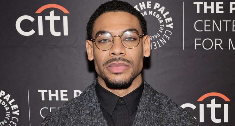 Social Media Users Are Droppin Questions After Aaron Pierre Shared Glimpse Of His Sonshine (PHOTOS)