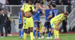 Alexander Isak was unable to prevent Sweden from falling to a surprise defeat by Kosovo