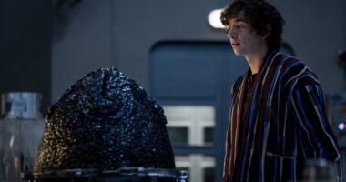 FX's Alien: Earth -- "Metamorphosi" -- Season 1, Episode 3 (Airs Tues, August 19) -- Pictured: Samuel Blenkin as Boy Kavalier. CR: Patrick Brown/FX