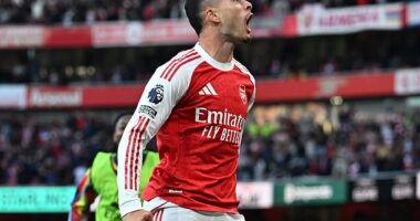 Gabriel Martinelli came off the bench to earn Arsenal a 1-1 draw with Man City on Sunday