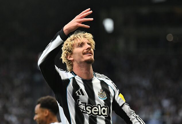 Bayern Munich legend Karl-Heinz Rummenigge criticised Newcastle's Nick Woltemade deal