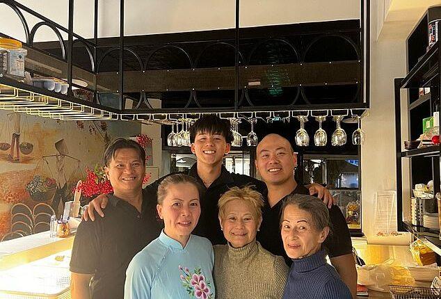 Beloved Sydney restaurant announces 'heartbreaking' news after 35 years - just days after nearby bakery's 'mysterious' closure