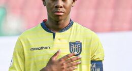 Chelsea have held talks over a move for Ecuador defensive prodigy Deinner Ordonez