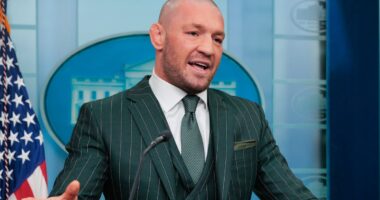 Conor McGregor says he’s negotiating with Donald Trump instead of UFC over White House fight