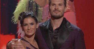 The 34th season of Dancing with the Stars continued on Tuesday, with its special One-Hit Wonders Night, which ended in a double elimination and left Hilaria Baldwin, 41, in the bottom three