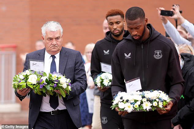 Beto was part of an Everton delegation that laid tributes for Diogo Jota after his death
