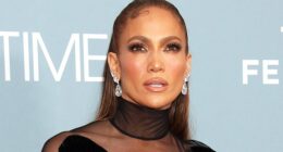If You Love So-Bad-They’re-Good Movies, Watch This Absurd, Steamy Jennifer Lopez Thriller That Just Dropped on Netflix