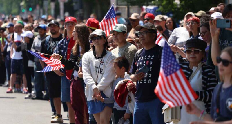 Incomes rose and poverty fell last year — so why do so many Americans feel ‘tapped out’?