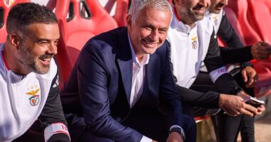 Jose Mourinho has had a hero's return at Portuguese side Benfica - 25 years after finishing his last stint in the dugout