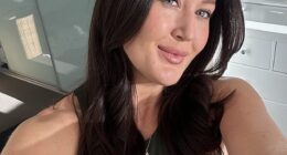 There are two types of beauty ritualists: those who slather on lotions from head to toe (me!), and those who stop at the collarbone and wonder why their knees look neglected. Our faces get the full 10-step treatment, but our bodies often miss out