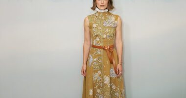 Keira Knightly was the picture of sophistication on Thrusday night, as she led the stars arriving for the premiere of her new film, The Woman In Cabin 10, at BAFTA Piccadilly