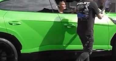 Kerry Katona stopped traffic while driving her £200k Lamborghini to oblige a fan who spotted her and wanted to take a selfie for his 'missus'