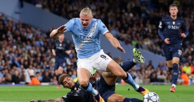 Man City vs Napoli - Champions League LIVE: Latest score and updates as visitors are reduced to 10 men