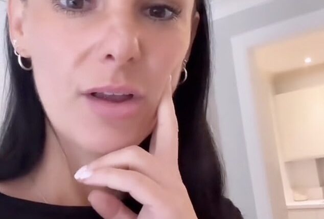 Rachael Elizabeth (pictured), from the UK, pulled her son out of school for the day after his teacher reportedly refused to let him eat cheese on crackers as his morning snack