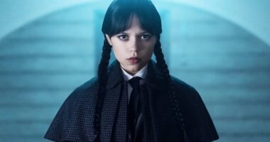 Netflix's Split-Season Formula Is Ruining a Perfectly Ghoulish Show