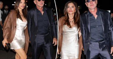 Newlyweds Jeff Bezos and Lauren Sánchez step out in style for NYFW event
