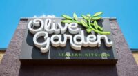 Olive Garden sees success with smaller, cheaper portions as diners try to save money