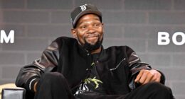 One reason NBA star Kevin Durant is holding onto his bitcoin: He can’t get into his Coinbase account
