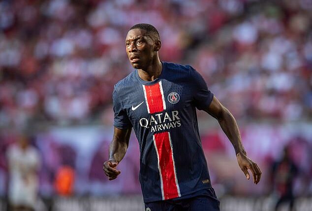 Tottenham have signed Paris St Germain forward Randal Kolo Muani on a season-long loan