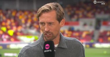 Peter Crouch has hit out Manchester United ’s recruitment strategy and claimed the club now have ‘three No 2 goalkeepers'