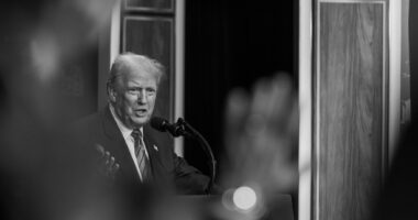 Republicans Seem To Be Forgetting, 'It's The Economy, Stupid'