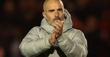 Chelsea boss Enzo Maresca exchanged angry words with his team at half-time against Lincoln