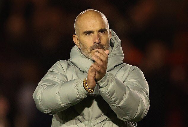 Chelsea boss Enzo Maresca exchanged angry words with his team at half-time against Lincoln