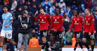 Manchester United slipped to another dissatisfying defeat against Man City on Sunday