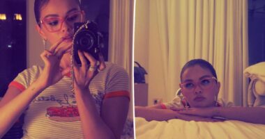 Selena Gomez poses in her underwear for flirty photo inside NYC hotel room