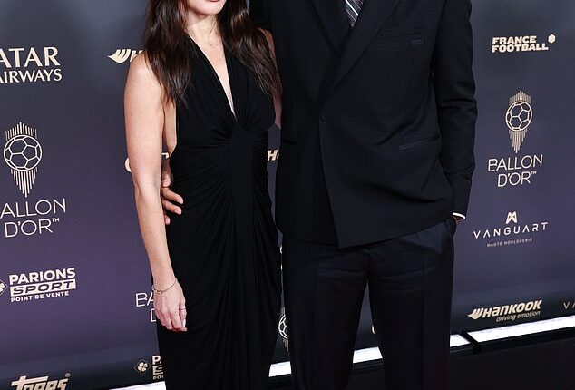 Liverpool captain Virgil van Dijk arrived at the ceremony with his wife Rike Nooitdagt