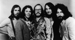 Rick Davies (far right), who was a founding member of the 70s rock band Supertramp, has died at age 81; L-R Dougie Thomson, Bob C Benburg, John A Helliwell, Roger Hodgson, and Rick