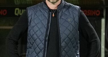 Aberdeen manager Jimmy Thelin is fighting for his future following a dismal start to the season