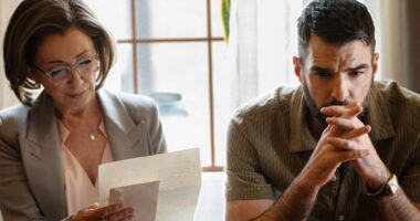 Things Go Meta as the Series Reduces a Powerful Engine for Drama