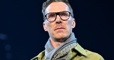 Together for Palestine, OVO Wembley Arena review – Benedict Cumberbatch and Florence Pugh lead a sorrowful, bittersweet fundraiser for Gaza