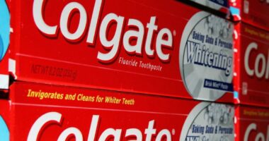 Toothpaste brands forced to change labels thanks to Texas fluoride rules