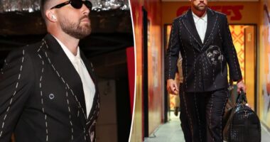 Travis Kelce rocks custom suit to Chiefs season opener in Brazil