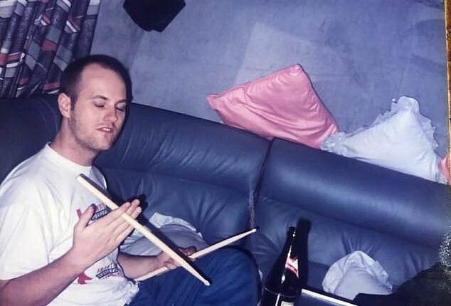 Tributes have poured in for beloved Sydney musician Michael Sutherland, after his sudden passing this week