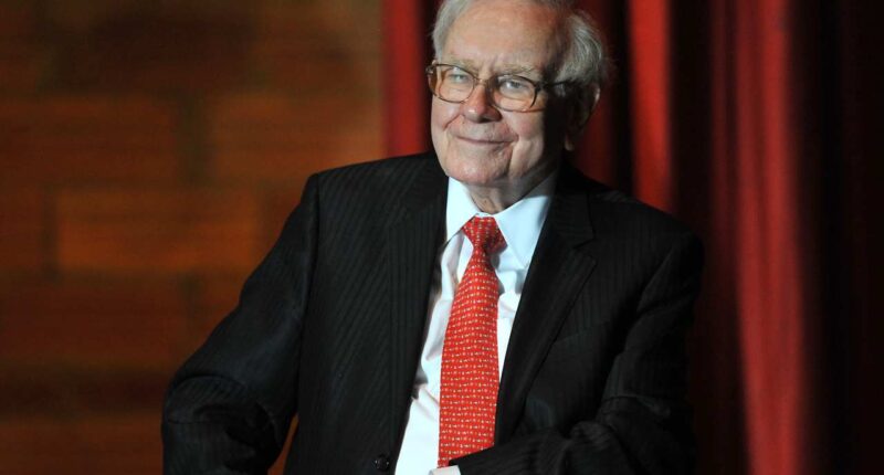 UnitedHealth makes investors like Warren Buffett happy by saying business is fine