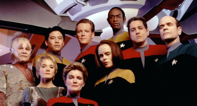 Voyager Comics That Live Up To the Iconic Series