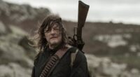 Walkers Are Actually Terrifying Again in a Flaming Battle Sequence