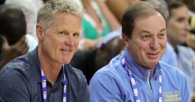 Warriors Add Defensive Guard as Offseason Picks Up