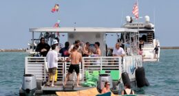 The Playpen, Lake Michigan¿s most notorious hotspot, sees anywhere from 100 to 500 boats drop anchor on summer weekends, from modest skiffs to towering luxury yachts ¿ especially for the last holiday of the summer, Labor Day