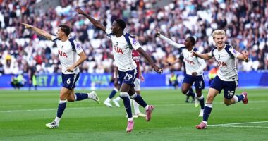 Tottenham triumphed 3-0 over London rivals West Ham thanks to a superb second-half display