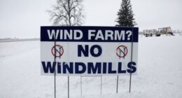 Wyoming County Commissioners Squish a Wind Farm – HotAir