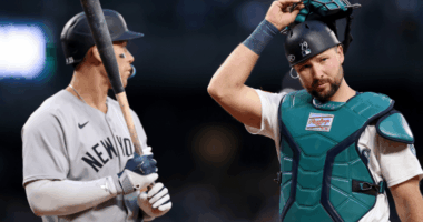 Seattle Mariners catcher Cal Raleigh hits his 60th home run of the 2025 season as he closes in on Yankees star Aaron Judge’s single-season AL record of 62.