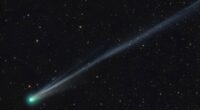 2 green comets shine bright. How to spot them in the night sky